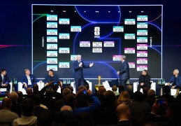 （体育）足球——2026美加墨世界杯赛程公布