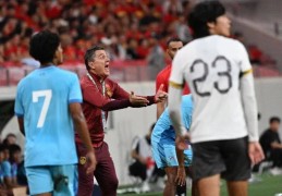 0比0！中国男足晋级