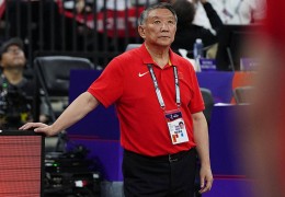 女篮亚洲杯 | 宫鲁鸣霸气回应日本主帅言论：比赛中希望你们别太无能