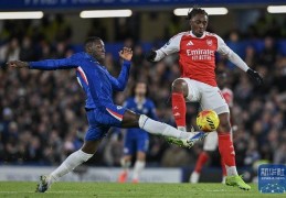 足球 | 英超：切尔西平阿森纳
