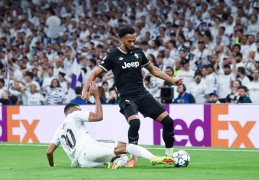 （体育）足球——欧冠：皇家马德里胜尤文图斯