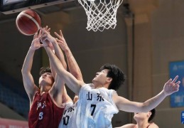 十五运会男篮U18组半决赛：山东队胜浙江队