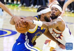 篮球丨NBA常规赛：勇士胜太阳
