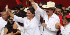 塞拉亚:洪都拉斯女总统的传怪杰生