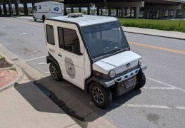 德国街头现“AI 停车侦探”：1 小时查 1500 辆车，效率是人工7倍