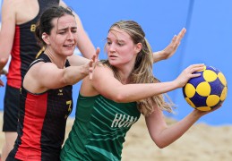 （成都世运会）沙滩荷球——混合团体赛决赛铜牌赛：比利时队战胜匈牙利队