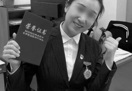 女子被砸中身亡，家属索赔200多万，抛砖男已被执行死刑