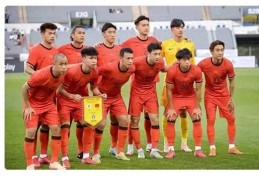 输不起！香港0-1国足，赛后香港主帅:比赛不公平，国足赢得不光彩