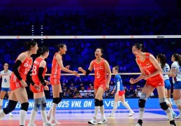 世界女排联赛（中国香港站）：中国队胜捷克队