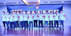 山东传承明星足球队开启新征程:世界足球队