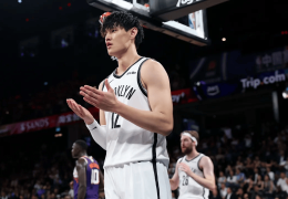 NBA中国赛｜篮网111-109复仇太阳，曾凡博未出场
