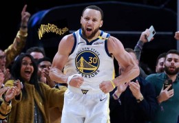 NBA季后赛：勇士逆转火箭总分2-1 库里36+7+9巴特勒伤停