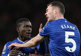 埃弗顿“内讧”打的是队友，考验的是主帅